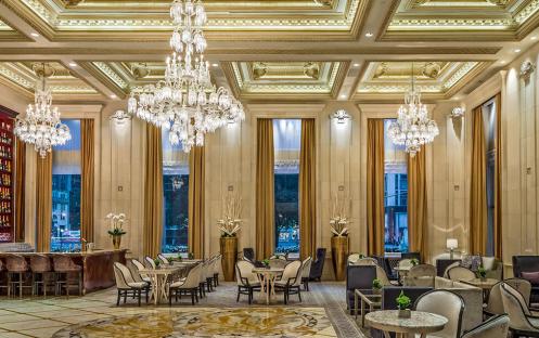 The Plaza Hotel New York - The Champagne Bar Overview